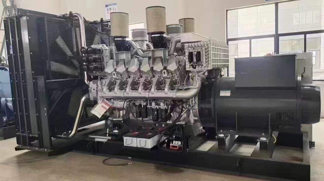 阳新800KW柴油发电机组可以带动多少kw的设备？